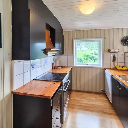 3 Bedroom Lovely In 펜션