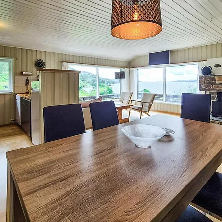 3 Bedroom Lovely In * Fister